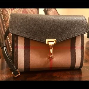 New! 💯Authentic: Burberry Macken Crossbody Bag